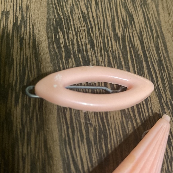 Vintage pink and green hair clip, dog hair clip, vintage parasol barrette, - Picture 5 of 6